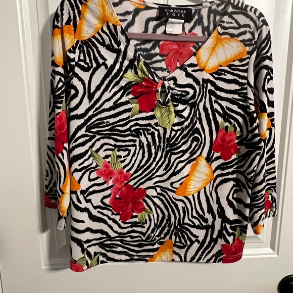 #1127. Christina Hope Petite 3/4 Sleeve Floral/Striped print Shirt w/Keyhole. Lg - Picture 1 of 8